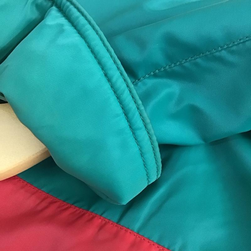 フィラ FILA ジャケット、上着 ジャンパー、ブルゾン M ロゴ、文字 白 / ホワイト / white X 赤 / レッド / red X 緑 / グリーン / green メンズ USED 古着 中古 10158509