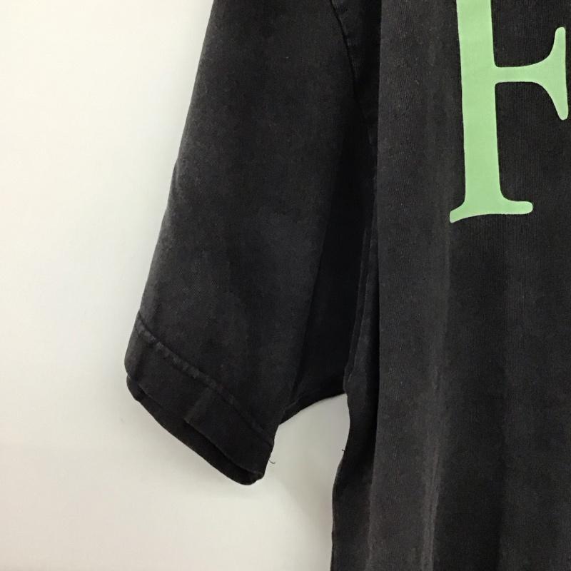 フルーツオブザルーム FRUIT OF THE LOOM Tシャツ 半袖 半袖カットソー プリントTシャツ クルーネックカットソー XL プリント ダークグレー / ダークグレー / メンズ USED 古着 中古 10158543