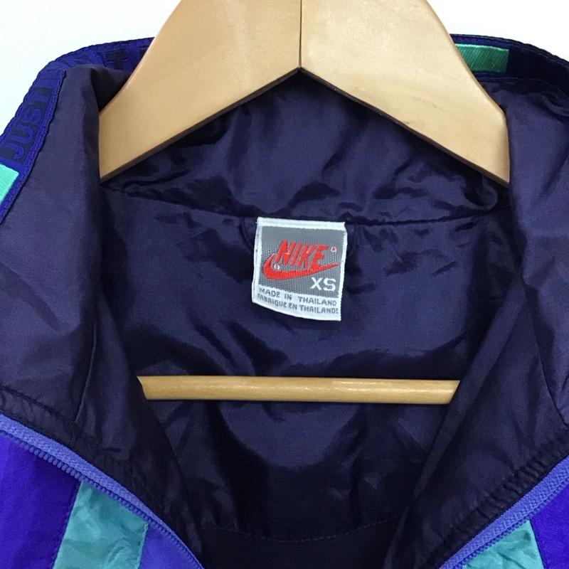 ナイキ NIKE ジャケット、上着 ジャンパー、ブルゾン ジップアップジャケット ナイロンジャケット アウター XS ロゴ、文字 マルチカラー / マルチカラー / multicolor メンズ USED 古着 中古 10158549