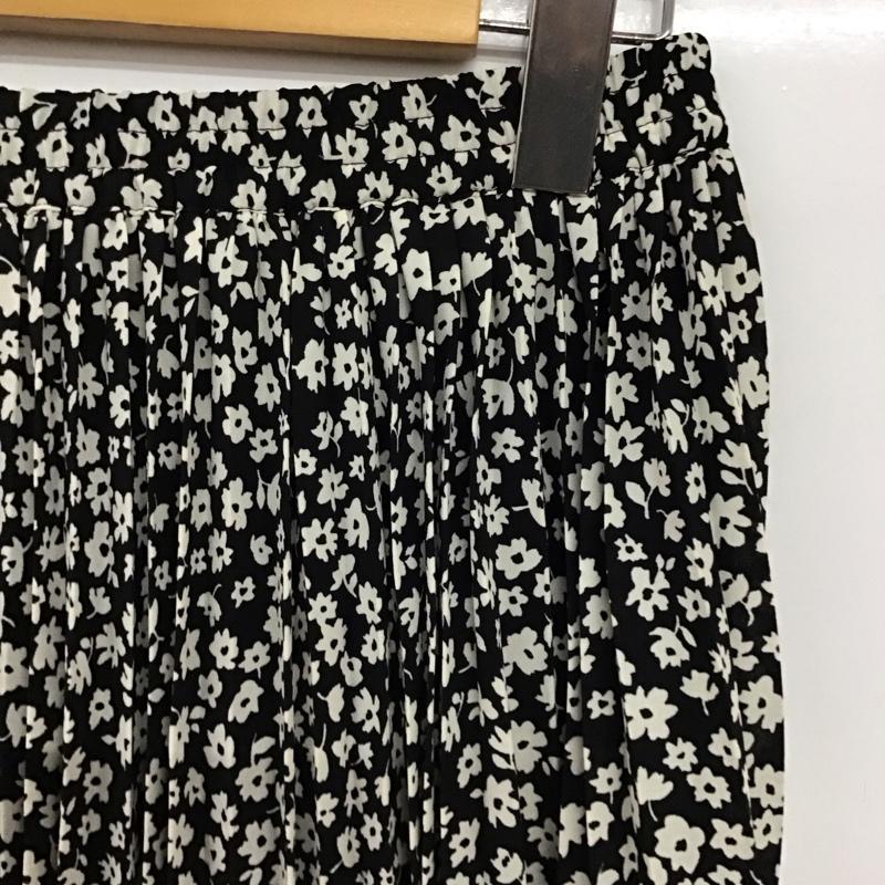 ニコアンド niko and... スカート ロングスカート プリーツスカート ロングスカート プリント 白 / ホワイト / white X 黒 / ブラック / black レディース USED 古着 中古 10158639