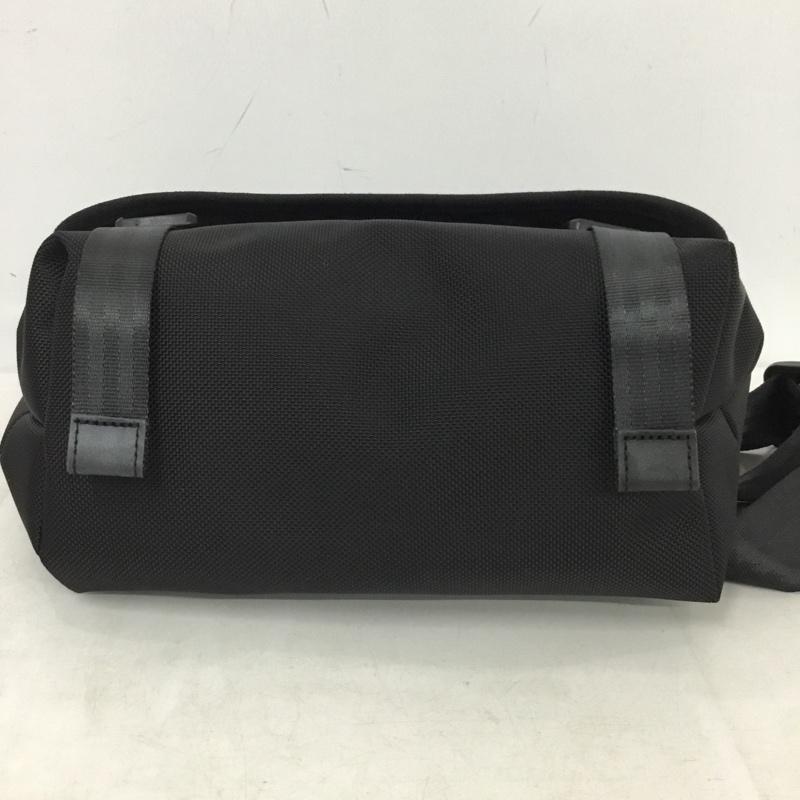 マンハッタンポーテージ Manhattan Portage メッセンジャーバッグ メッセンジャーバッグ ショルダーバッグ ロゴ、文字 黒 / ブラック / black メンズ USED 古着 中古 10158727