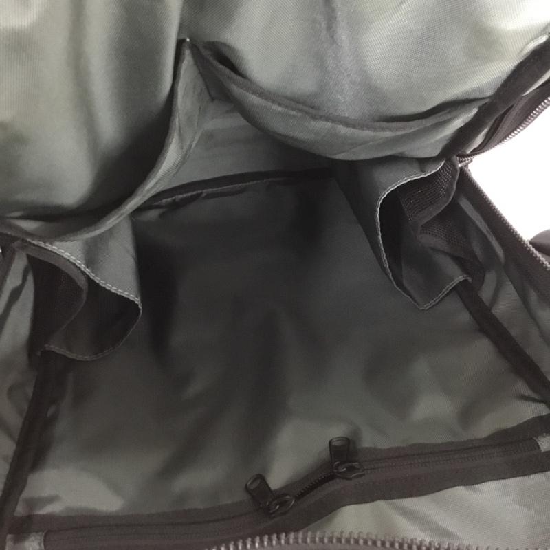 ポーター PORTER リュックサック、デイパック リュックサック、デイバッグ ビジネスバッグ DAYPACK ロゴ、文字 黒 / ブラック / black メンズ USED 古着 中古 10158728