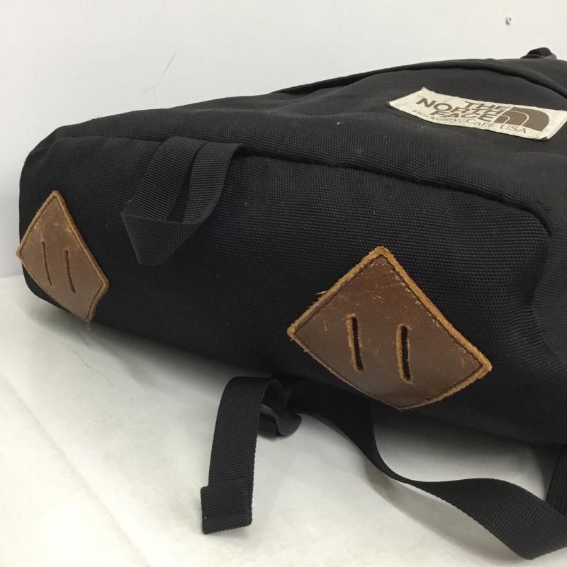 ザノースフェイス THE NORTH FACE リュックサック、デイパック リュックサック、デイバッグ 茶タグ ロゴ、文字 黒 / ブラック / black メンズ USED 古着 中古 10158732