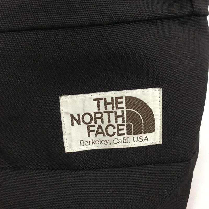 ザノースフェイス THE NORTH FACE リュックサック、デイパック リュックサック、デイバッグ 茶タグ ロゴ、文字 黒 / ブラック / black メンズ USED 古着 中古 10158732