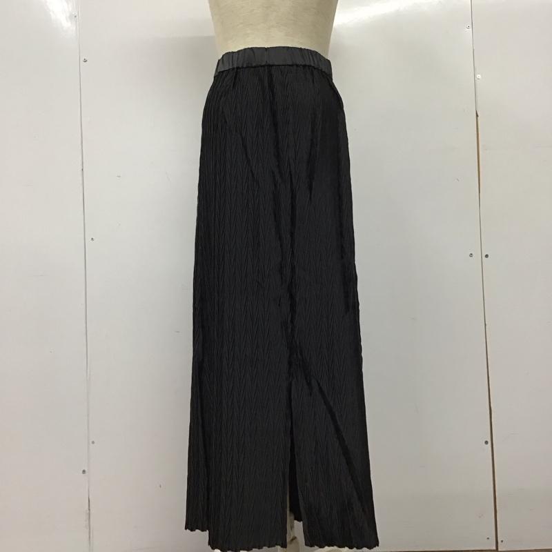 ジーナシス JEANASIS セットアップ セットアップ セットアップ キャミソール ロングスカート 2点セット FREE 無地 黒 / ブラック / black レディース USED 古着 中古 10158739