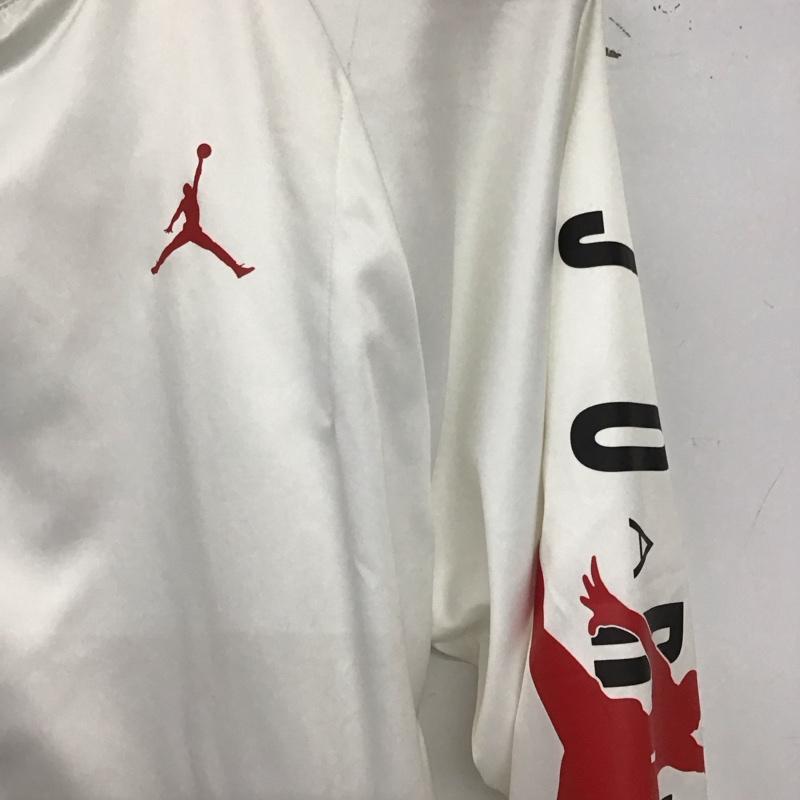 エアジョーダン AIR JORDAN ジャケット、上着 ジャンパー、ブルゾン ao0444-100 ナイロンジャケット アウター S ロゴ、文字 白 / ホワイト / white メンズ USED 古着 中古 10158747