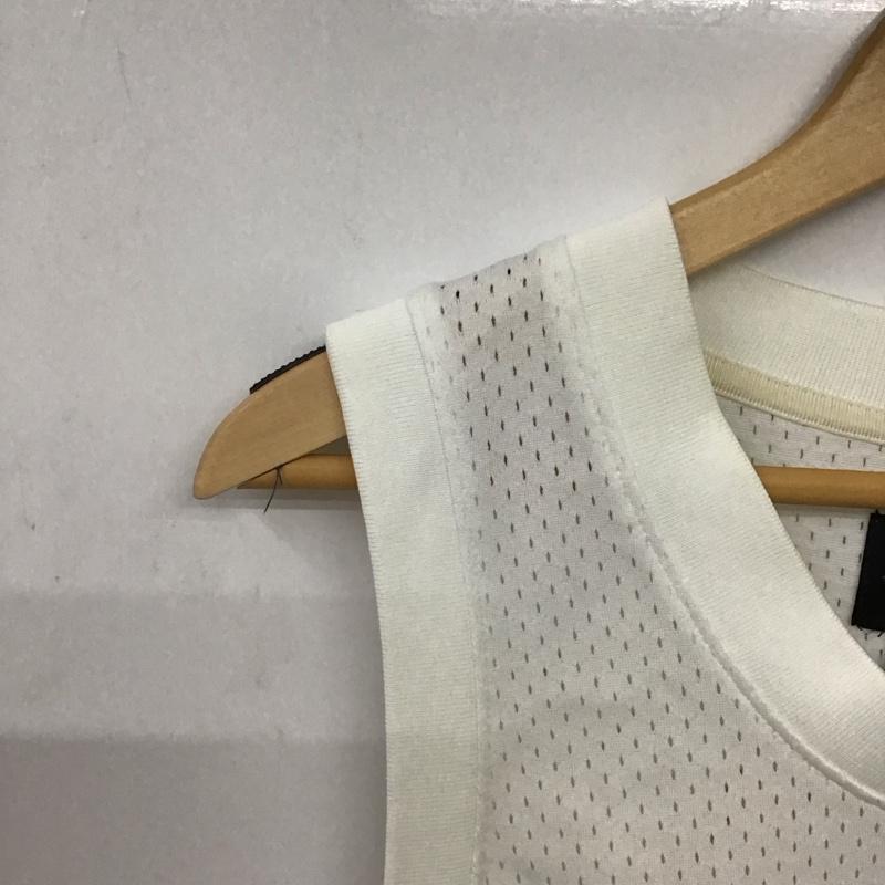 エアジョーダン AIR JORDAN タンクトップ タンクトップ タンクトップ ノースリーブカットソー クルーネック XL ロゴ、文字 白 / ホワイト / white メンズ USED 古着 中古 10158762