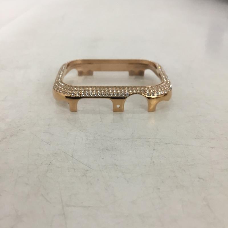 スワロフスキー SWAROVSKI ファッション小物 ファッション小物 5572574 Apple Watchケース 40mm 箱有 ローズゴールドカラー 無地 金 / ゴールド / gold color レディース USED 古着 中古 10158882