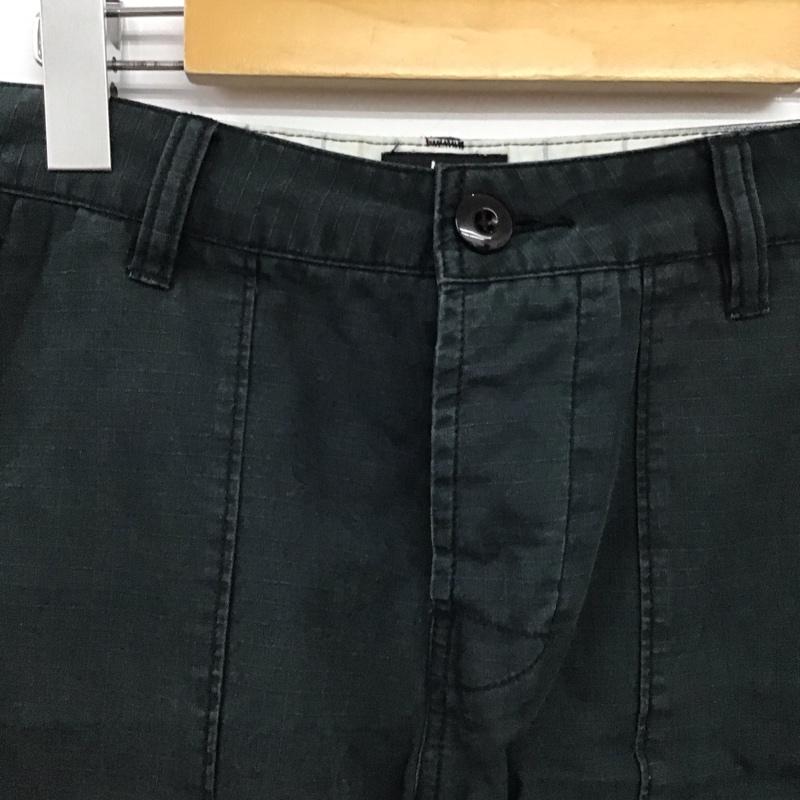 ステューシー STUSSY パンツ ショートパンツ ショートパンツ ハーフパンツ カジュアルパンツ 30インチ 無地 ダークグレー / ダークグレー / メンズ USED 古着 中古 10158901
