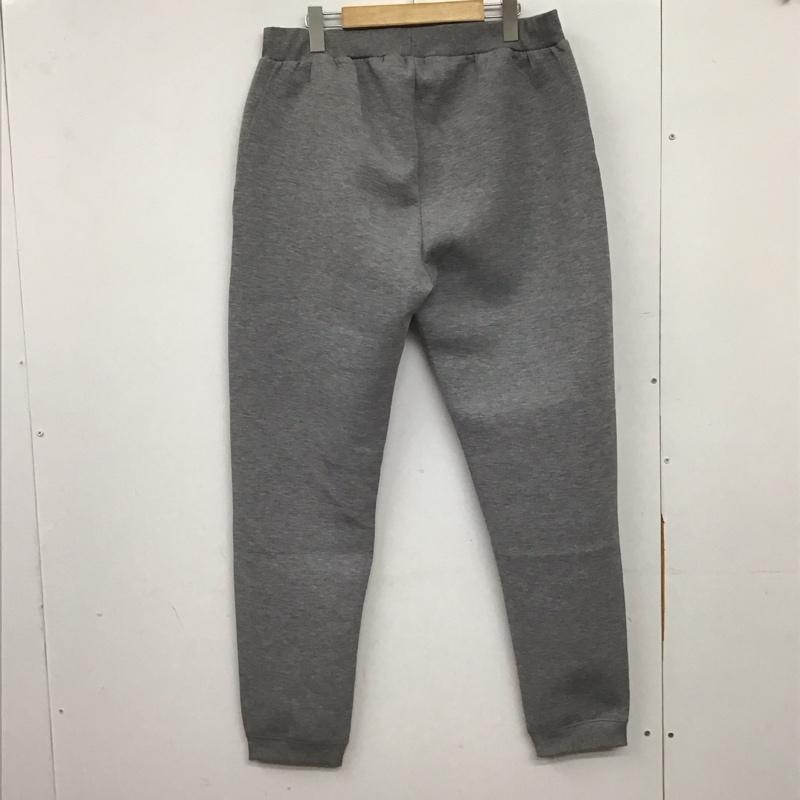 チャンピオン Champion パンツ ワークパンツ、ペインターパンツ c3-cs210 ワイドパンツ スウェットパンツ カジュアルパンツ XL ロゴ、文字 灰 / グレー / gray メンズ USED 古着 中古 10158918