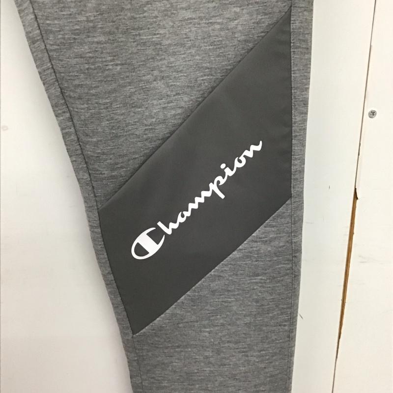 チャンピオン Champion パンツ ワークパンツ、ペインターパンツ c3-cs210 ワイドパンツ スウェットパンツ カジュアルパンツ XL ロゴ、文字 灰 / グレー / gray メンズ USED 古着 中古 10158918