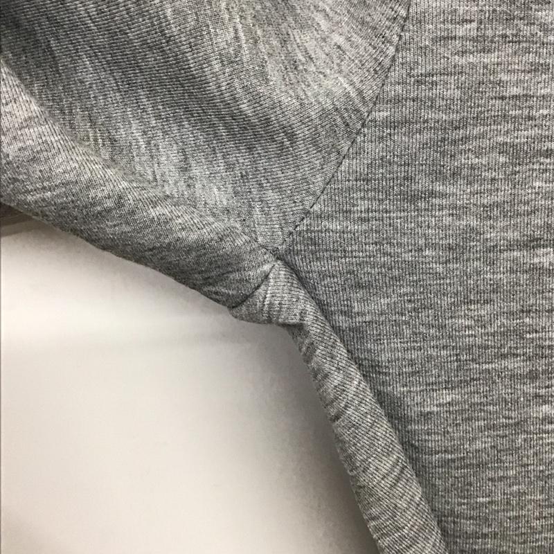 チャンピオン Champion パンツ ワークパンツ、ペインターパンツ c3-cs210 ワイドパンツ スウェットパンツ カジュアルパンツ XL ロゴ、文字 灰 / グレー / gray メンズ USED 古着 中古 10158918