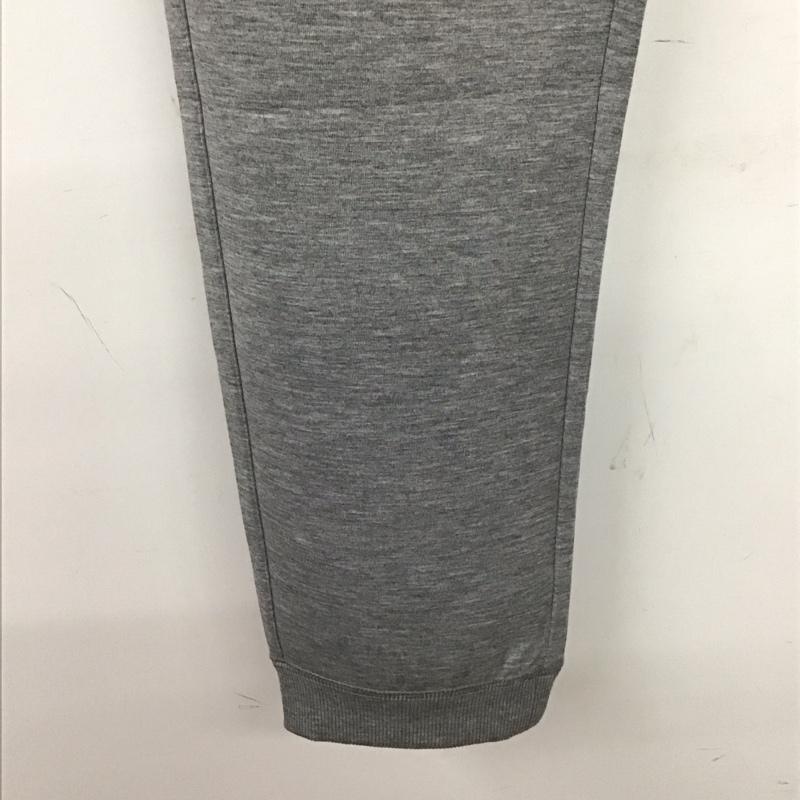チャンピオン Champion パンツ ワークパンツ、ペインターパンツ c3-cs210 ワイドパンツ スウェットパンツ カジュアルパンツ XL ロゴ、文字 灰 / グレー / gray メンズ USED 古着 中古 10158918