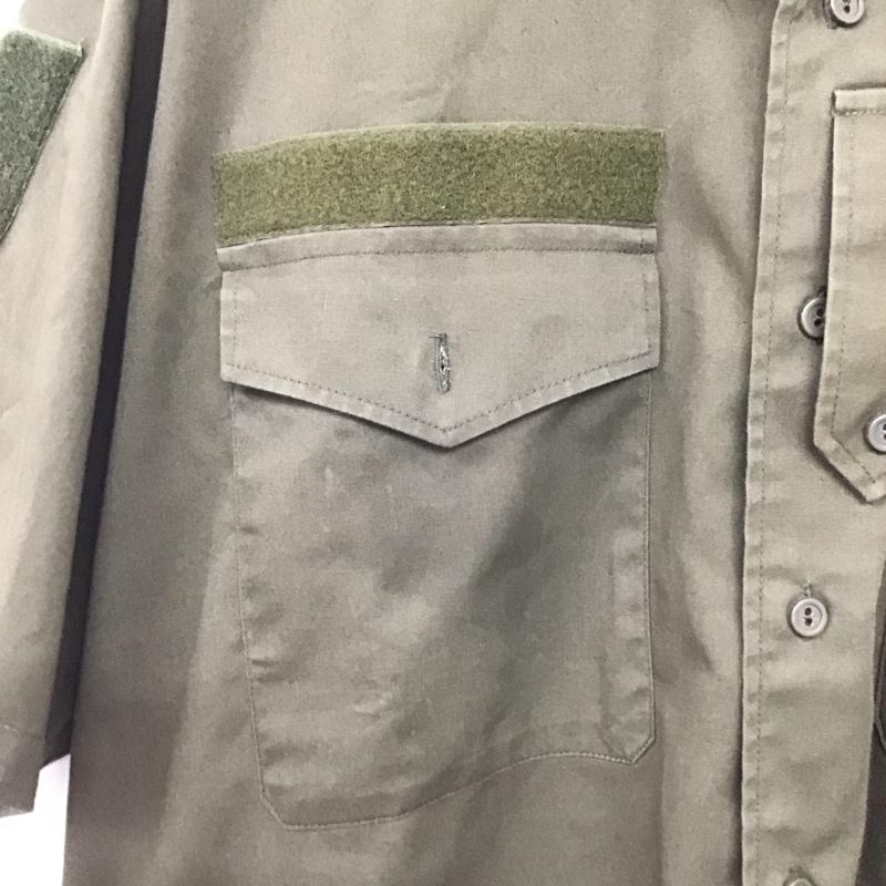 ミリタリー ミリタリー シャツ、ブラウス 半袖 半袖シャツ 無地シャツ ポケットシャツ 無地 カーキ / カーキ / khaki メンズ USED 古着 中古 10158975