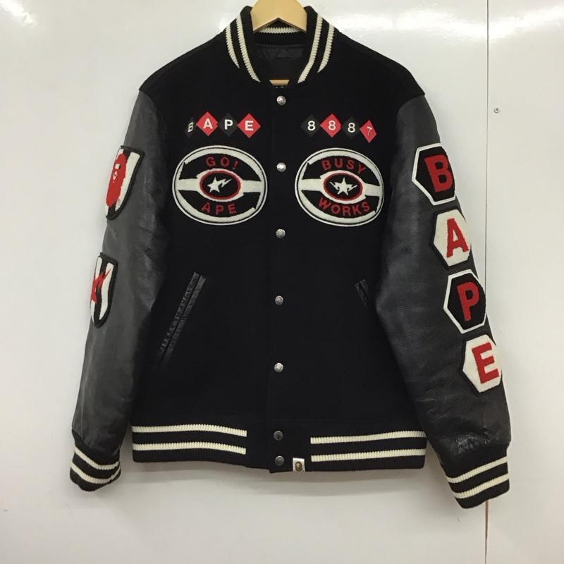 ベイプ BAPE ジャケット、上着 ジャンパー、ブルゾン スタジャン アウター 前ボタン M ロゴ、文字 黒 / ブラック / black メンズ USED 古着 中古 10158984