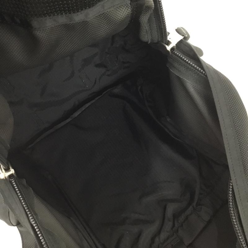グレゴリー GREGORY リュックサック、デイパック リュックサック、デイバッグ バックパック ロゴ、文字 黒 / ブラック / black メンズ USED 古着 中古 10159090