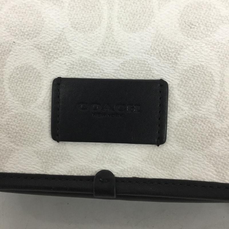 コーチ COACH ショルダーバッグ ショルダーバッグ CW365 ワイアット クロスボディバッグ シグネチャー キャンバス ロゴ、文字 黒 / ブラック / black X オフホワイト / オフホワイト / メンズ USED 古着 中古 10159092