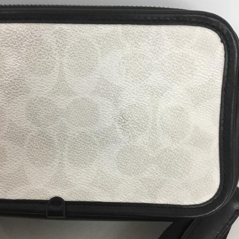 コーチ COACH ショルダーバッグ ショルダーバッグ CW365 ワイアット クロスボディバッグ シグネチャー キャンバス ロゴ、文字 黒 / ブラック / black X オフホワイト / オフホワイト / メンズ USED 古着 中古 10159092