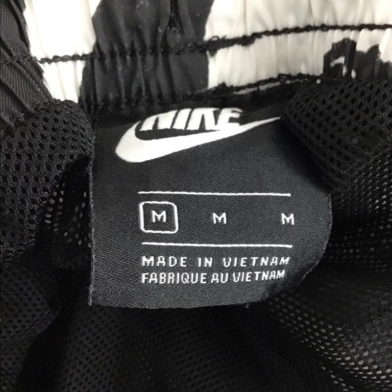 ナイキ NIKE パンツ ショートパンツ ショートパンツ ハーフパンツ カジュアルパンツ M プリント 白 / ホワイト / white X 黒 / ブラック / black メンズ USED 古着 中古 10159105