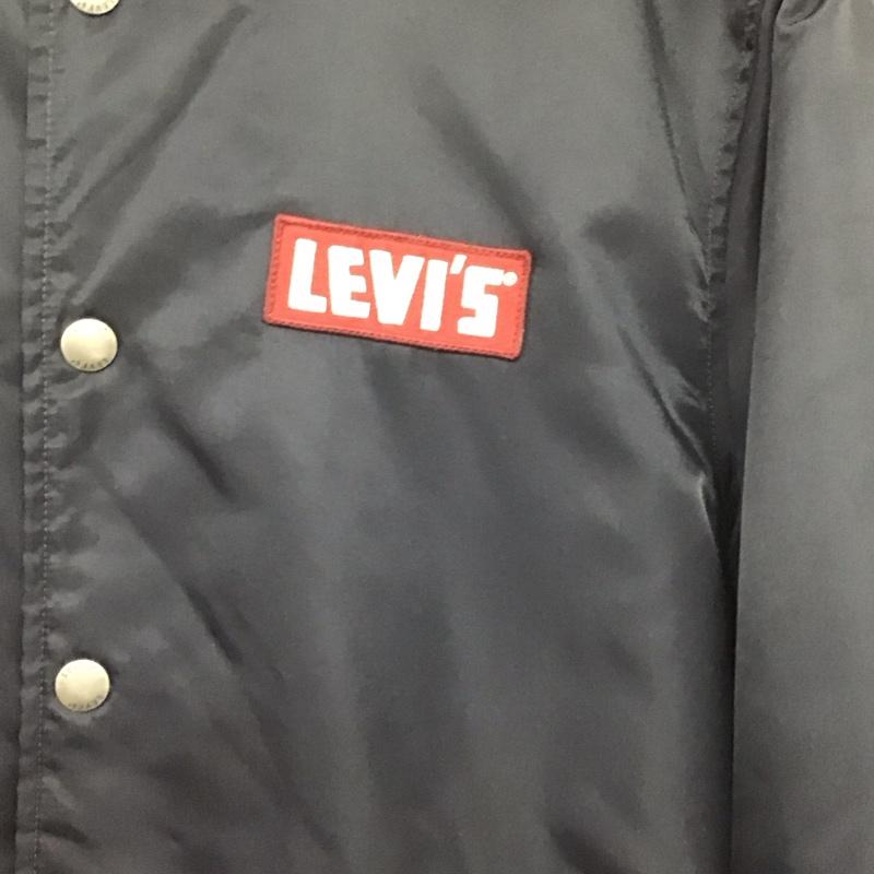 リーバイス Levi s ジャケット、上着 ジャンパー、ブルゾン ナイロンジャケット カジュアルジャケット アウター L ロゴ、文字 紺 / ネイビー / navy メンズ USED 古着 中古 10159140