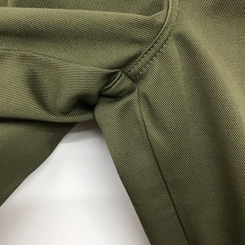ディッキーズ Dickies パンツ ワークパンツ、ペインターパンツ ワークパンツ ワイドパンツ カジュアルパンツ S 無地 カーキ / カーキ / khaki メンズ USED 古着 中古 10159174