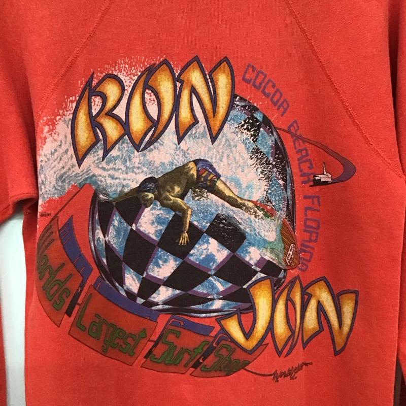 ロンジョン Ron Jon トレーナー 長袖 長袖トレーナー スウェット クルーネック プルオーバー M ロゴ、文字 赤 / レッド / red メンズ USED 古着 中古 10159199
