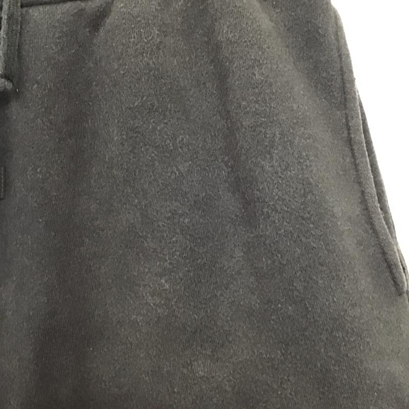 エッセンシャルズ ESSENTIALS パンツ ショートパンツ ショートパンツ スウェット パンツ S ロゴ、文字 ダークグレー / ダークグレー / メンズ USED 古着 中古 10159203