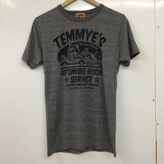 クリームソーダ CREAMSODA Tシャツ 半袖 半袖カットソー プリントTシャツ クルーネックカットソー ロゴ、文字 ダークグレー / ダークグレー / メンズ USED 古着 中古 10159214