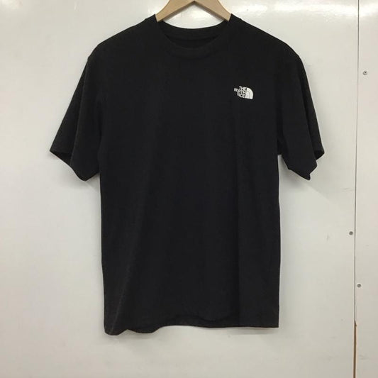 ザノースフェイス THE NORTH FACE Tシャツ 半袖 nt32105 Tシャツ 半袖カットソー S ロゴ、文字 黒 / ブラック / black メンズ USED 古着 中古 10159222
