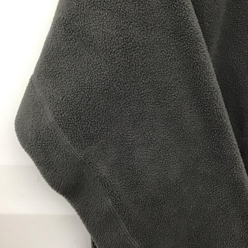 ナイキ NIKE ジャケット、上着 ジャンパー、ブルゾン フリースジャケット プルオーバー スタンドネック M ロゴ、文字 灰 / グレー / gray メンズ USED 古着 中古 10159245