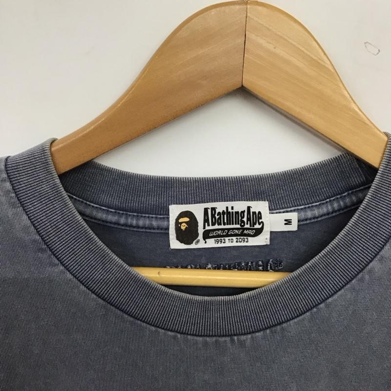 アベイシングエイプ A BATHING APE Tシャツ 半袖 半袖カットソー プリントTシャツ クルーネックカットソー M ロゴ、文字 紺 / ネイビー / navy メンズ USED 古着 中古 10159252