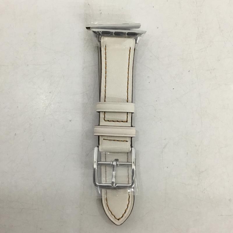 コーチ COACH ファッション小物 ファッション小物 14700074 Apple Watch用 交換レザーバンド 38mm 40mm ワンポイント オフホワイト / オフホワイト / レディース USED 古着 中古 10159333