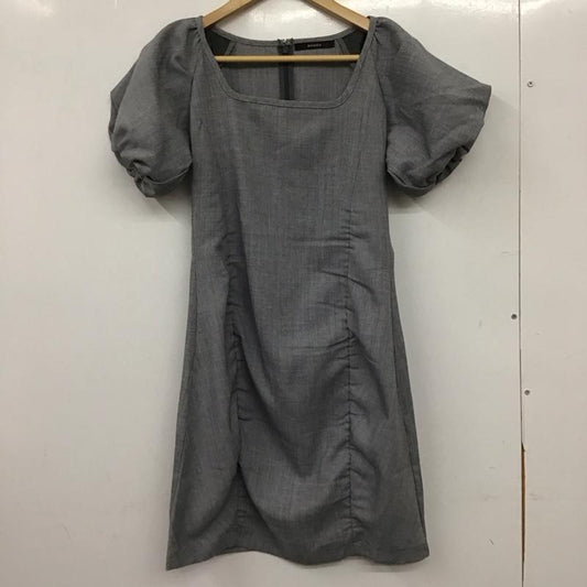 エモダ EMODA ワンピース ミニスカート 042320330501 パフミニワンピース FREE 無地 灰 / グレー / gray レディース USED 古着 中古 10159346