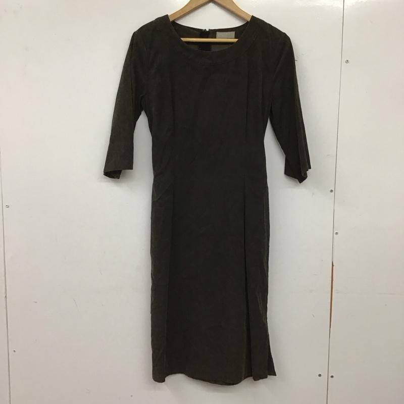 マーガレットハウエル MARGARET HOWELL ワンピース ひざ丈スカート 578-5258006 五分袖 1 無地 カーキ / カーキ / khaki レディース USED 古着 中古 10159490