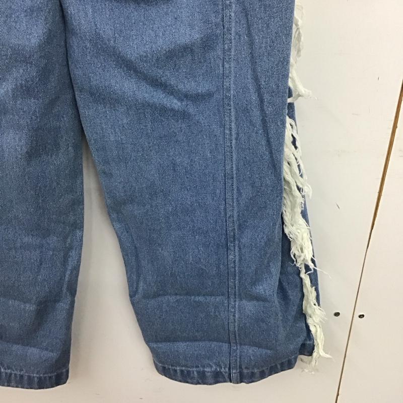 アディダス adidas パンツ デニム、ジーンズ II5704 KSENIASCHNAIDER デニム フレイドジーンズ M ロゴ、文字 水色 / ライトブルー / レディース USED 古着 中古 10159497
