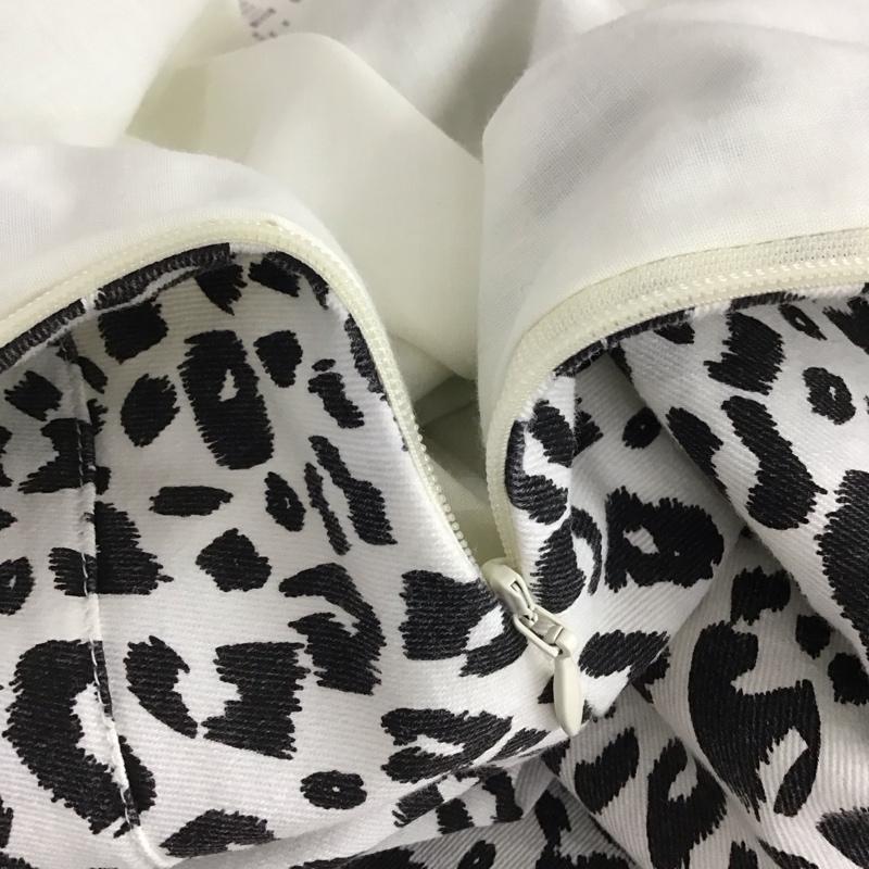 ジーナシス JEANASIS スカート ロングスカート JS050570MW バックスリット M アニマル柄 白 / ホワイト / white X 黒 / ブラック / black レディース USED 古着 中古 10159502