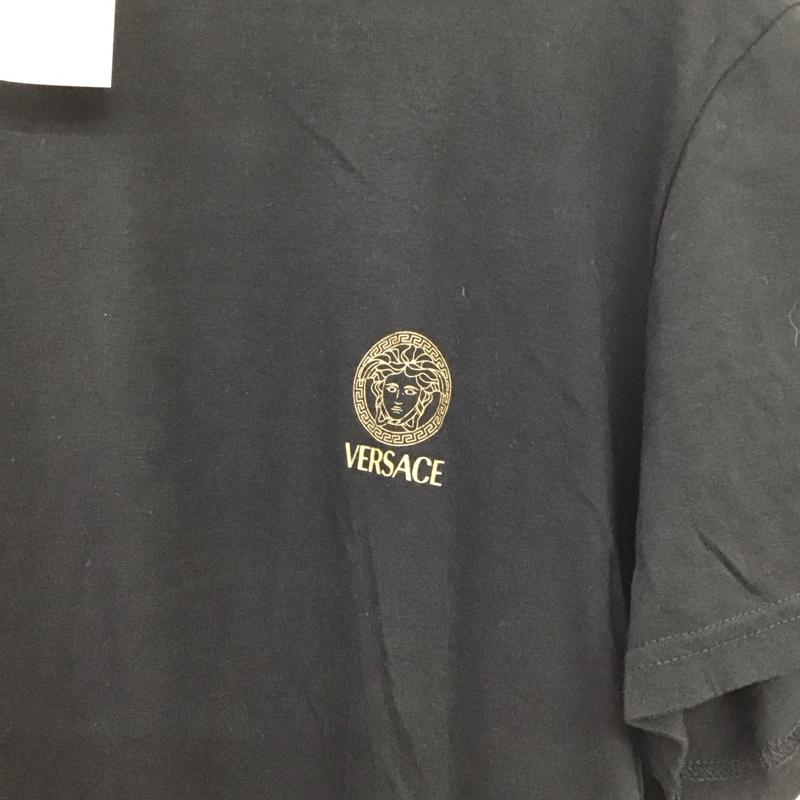 ヴェルサーチ VERSACE Tシャツ 半袖 半袖カットソー プリントTシャツ クルーネックカットソー 8 ロゴ、文字 黒 / ブラック / black メンズ USED 古着 中古 10159522