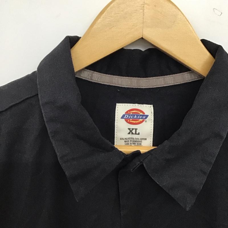 ディッキーズ Dickies シャツ、ブラウス 半袖 半袖シャツ プリントシャツ ポケットシャツ XL ロゴ、文字 赤 / レッド / red X ダークグレー / ダークグレー / メンズ USED 古着 中古 10159523