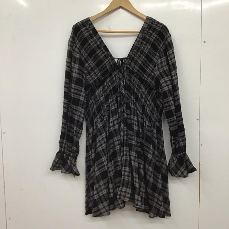 ローリーズファーム LOWRYS FARM チュニック 長袖 LF625021TS チェックシャーリングブラウス FREE チェック 黒 / ブラック / black X 灰 / グレー / gray レディース USED 古着 中古 10159524