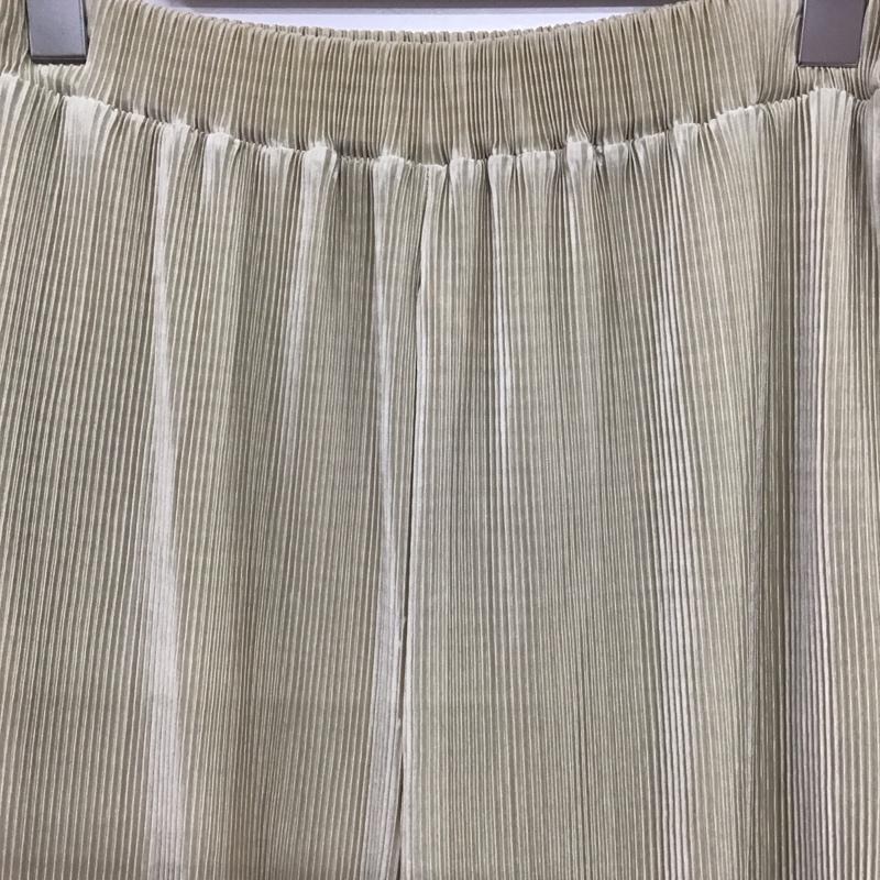 ローリーズファーム LOWRYS FARM ボトムス ボトムス LF521037AD シャイニープリーツメローパンツ イージーパンツ FREE 無地 アイボリー / アイボリー / レディース USED 古着 中古 10159539