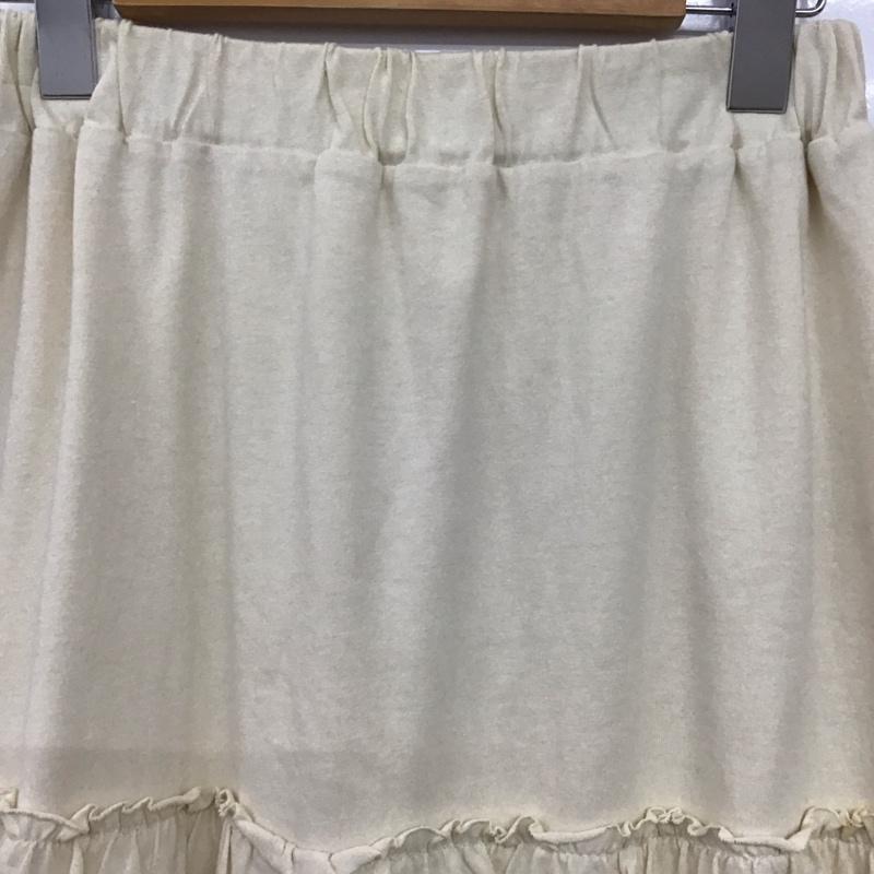 ローリーズファーム LOWRYS FARM スカート ロングスカート LF524019CF ティアードスカート FREE 無地 アイボリー / アイボリー / レディース USED 古着 中古 10159543