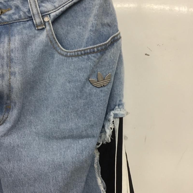 アディダス adidas パンツ デニム、ジーンズ KY5192 Adilenium 5.0 デコンストラクテッド L ロゴ、文字 水色 / ライトブルー / X 黒 / ブラック / black レディース USED 古着 中古 10159546