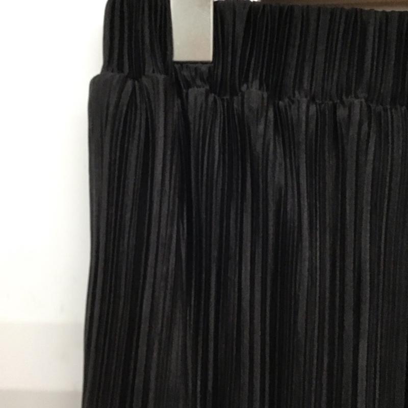 ローリーズファーム LOWRYS FARM スカート ロングスカート LF521005TS プリーツメロータイトスカート FT FREE 無地 黒 / ブラック / black レディース USED 古着 中古 10159547