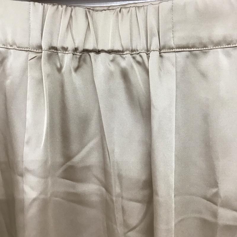 アズールバイマウジー AZUL BY MOUSSY スカート ロングスカート 250GAT31-036F サテンフレアスカート M 無地 アイボリー / アイボリー / レディース USED 古着 中古 10159553