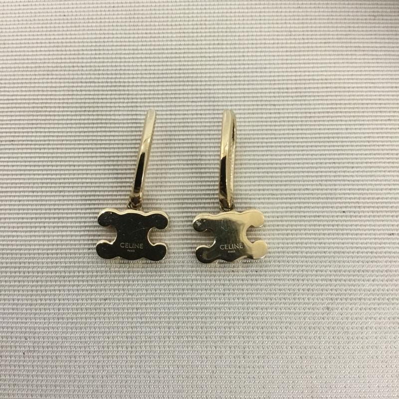 セリーヌ CELINE アクセサリー ピアス トリオンフチャーム 両耳用 無地 金 / ゴールド / gold color レディース USED 古着 中古 10159565