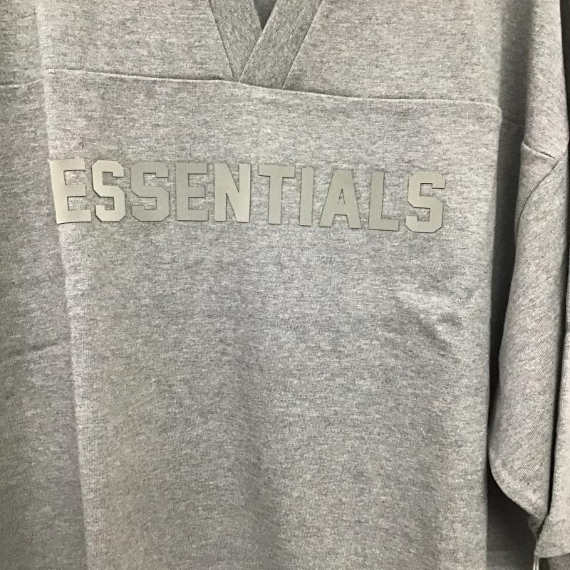 エッセンシャルズ ESSENTIALS カットソー 半袖 半袖カットソー Vネックカットソー S ロゴ、文字 灰 / グレー / gray メンズ USED 古着 中古 10159586