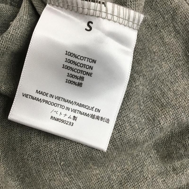 エッセンシャルズ ESSENTIALS カットソー 半袖 半袖カットソー Vネックカットソー S ロゴ、文字 灰 / グレー / gray メンズ USED 古着 中古 10159586