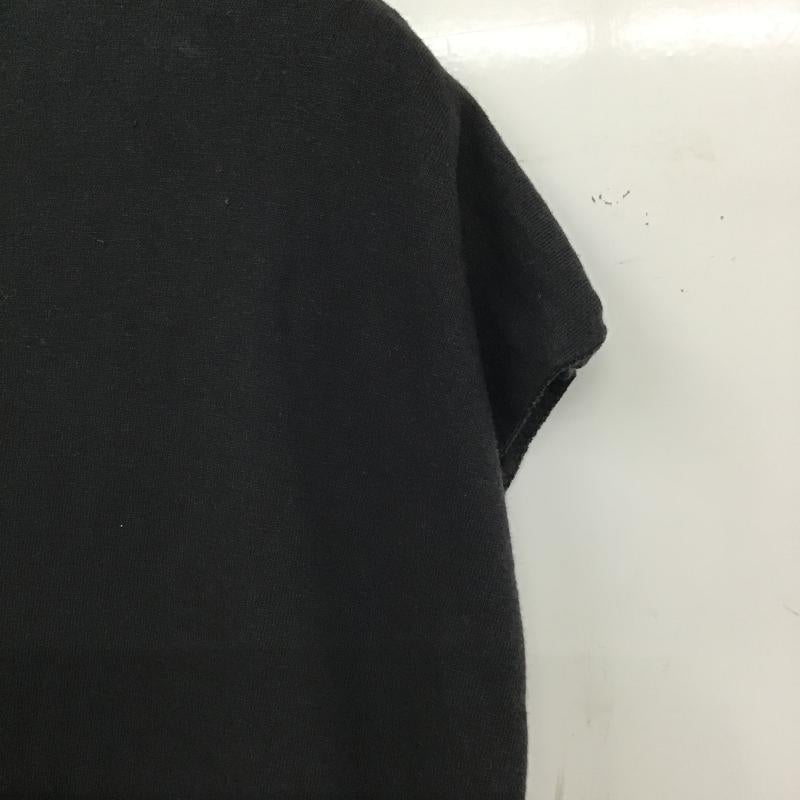 エッセイ ESSAY タンクトップ タンクトップ タンクトップ ノースリーブカットソー クルーネック 3 プリント 黒 / ブラック / black メンズ USED 古着 中古 10159605