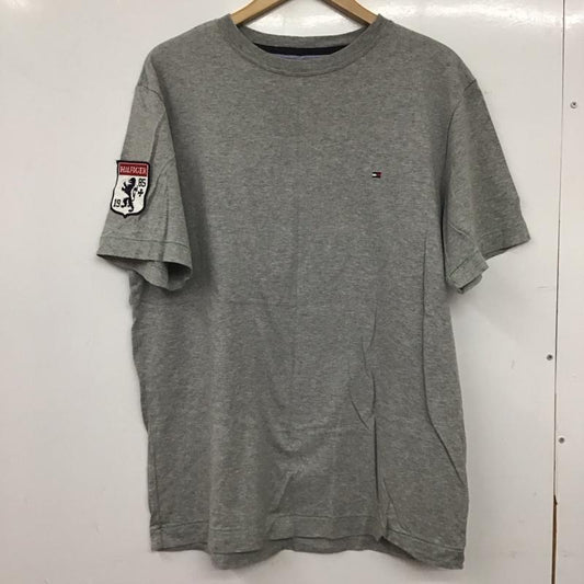トミーヒルフィガー TOMMY HILFIGER Tシャツ 半袖 半袖カットソー プリントTシャツ クルーネックカットソー L ロゴ、文字 灰 / グレー / gray メンズ USED 古着 中古 10159633
