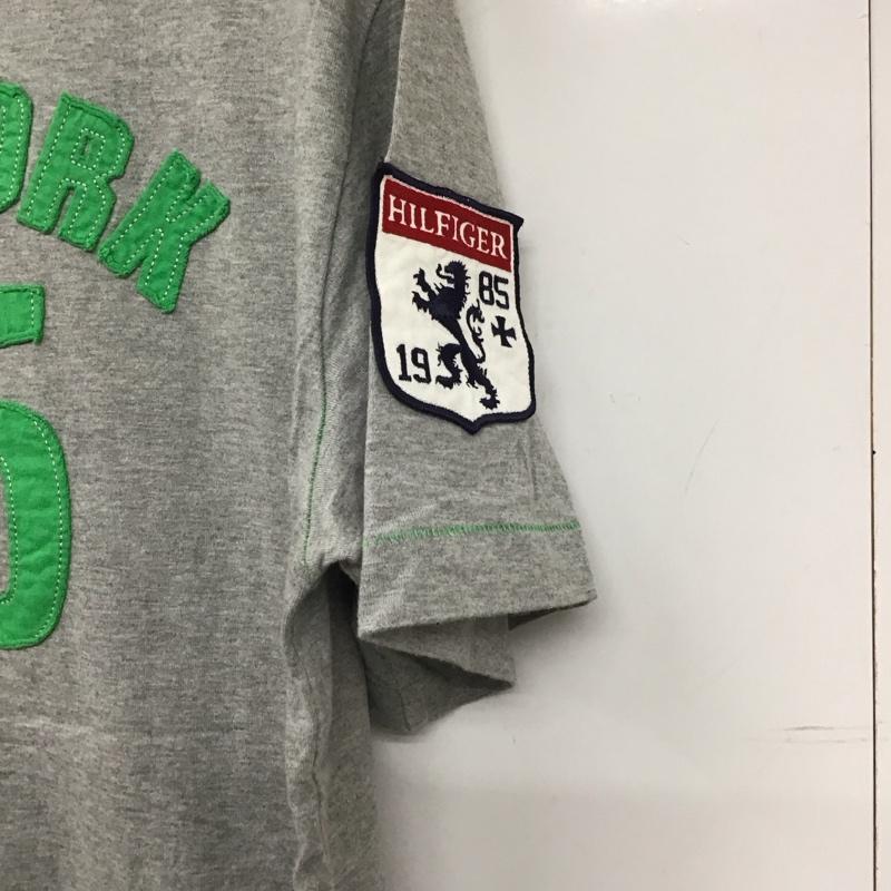トミーヒルフィガー TOMMY HILFIGER Tシャツ 半袖 半袖カットソー プリントTシャツ クルーネックカットソー L ロゴ、文字 灰 / グレー / gray メンズ USED 古着 中古 10159633